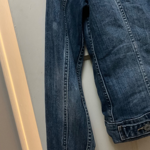 Levi’s Jean Jacket Size Medium - Picture 9 of 14